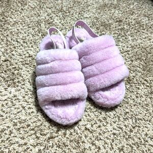 Pink/purple size 7 slipper ugg